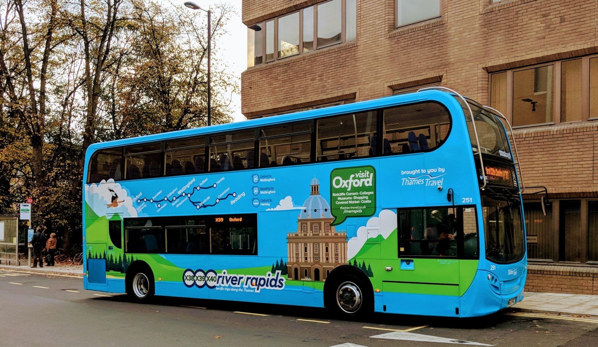 oxford bus company travel shop opening times