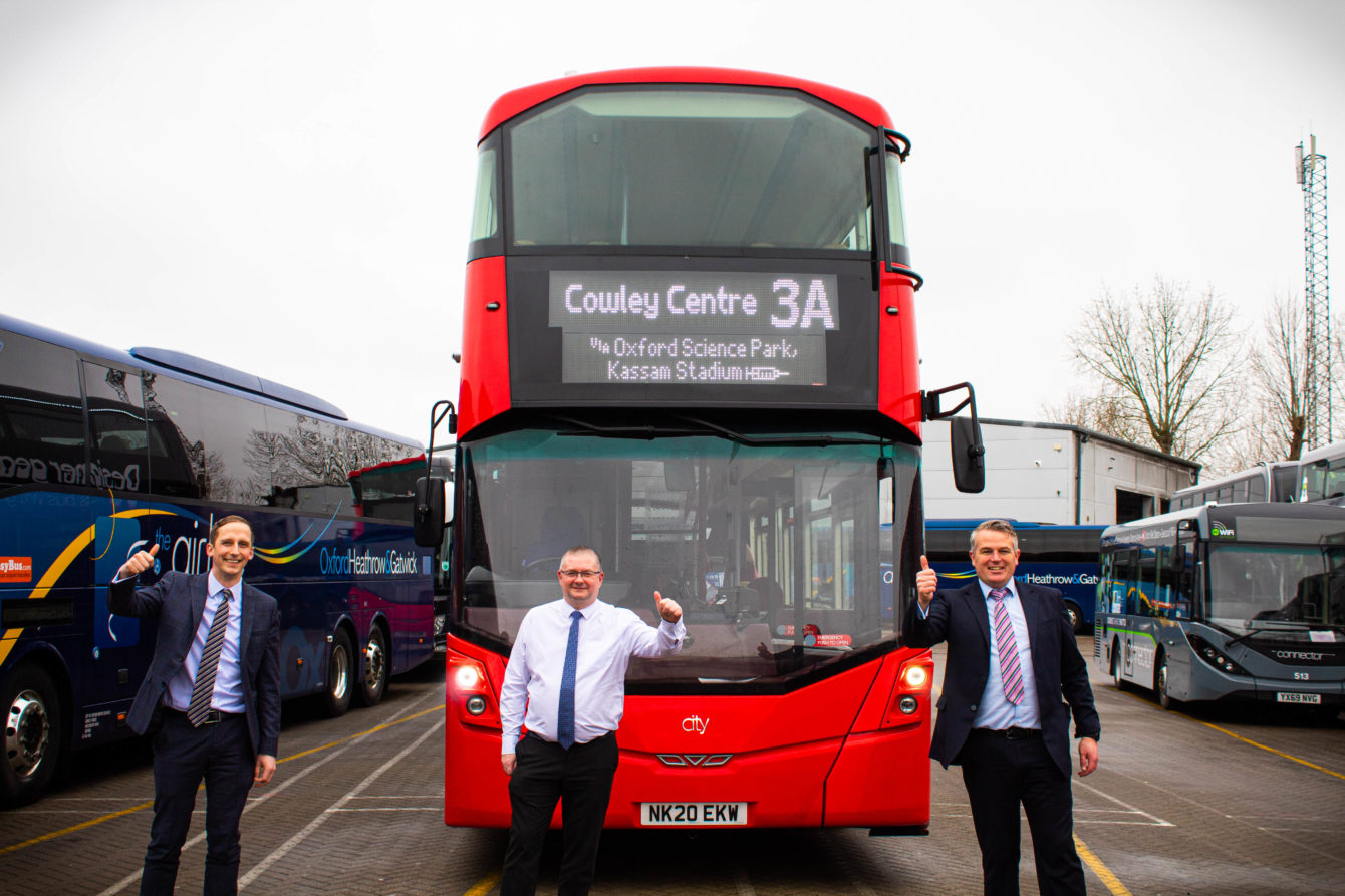 Oxford Bus Company and Stagecoach bus service to kassam stadium vaccination COVID 19 centre