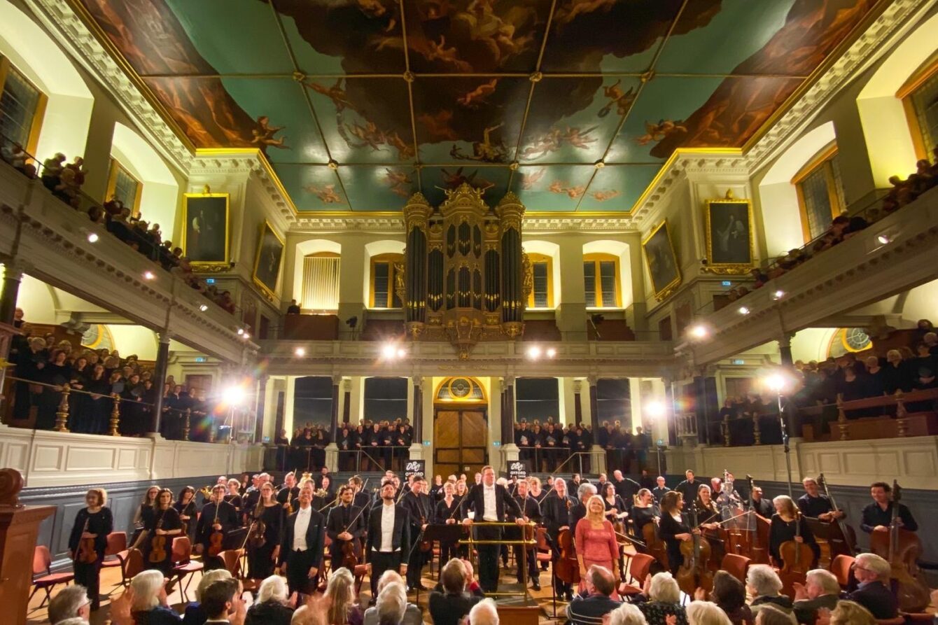 OXFORD SINGS: CARMINA BURANA